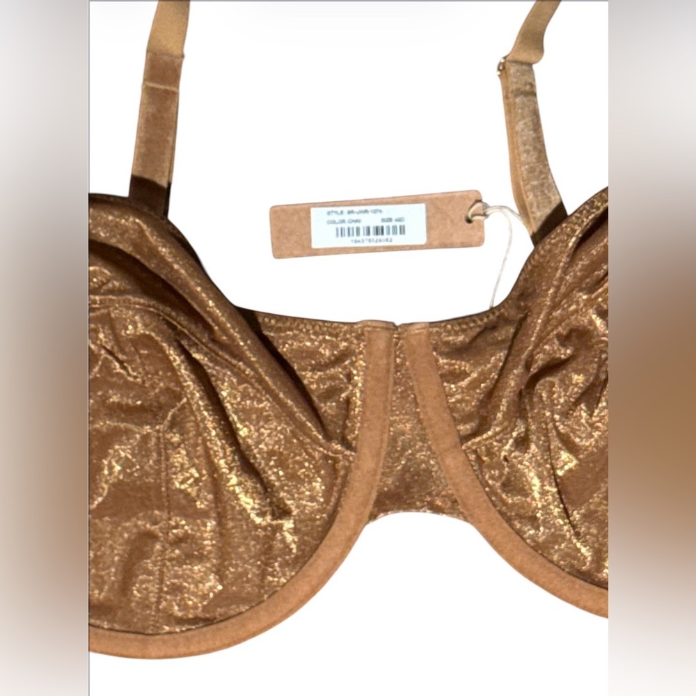 🆕 Skims Underwire Bra BR-UWR-1074 in 42C - Picture 2 of 4